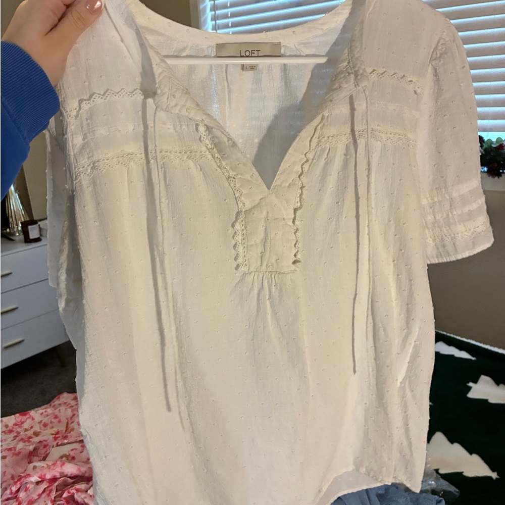 LOFT Women's White Lace Cute Top